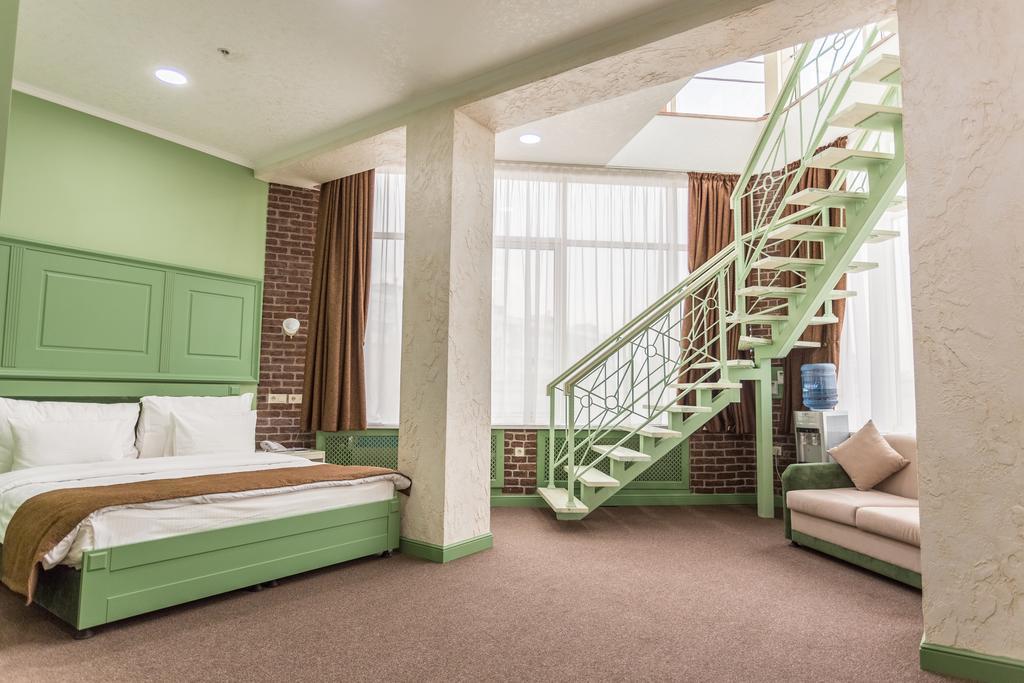 Grand Sapphire Hotel 알마티 외부 사진