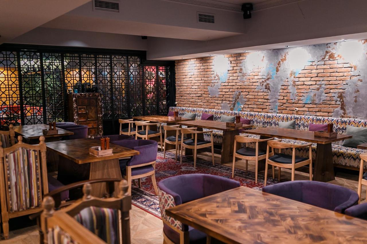 Grand Sapphire Hotel 알마티 외부 사진