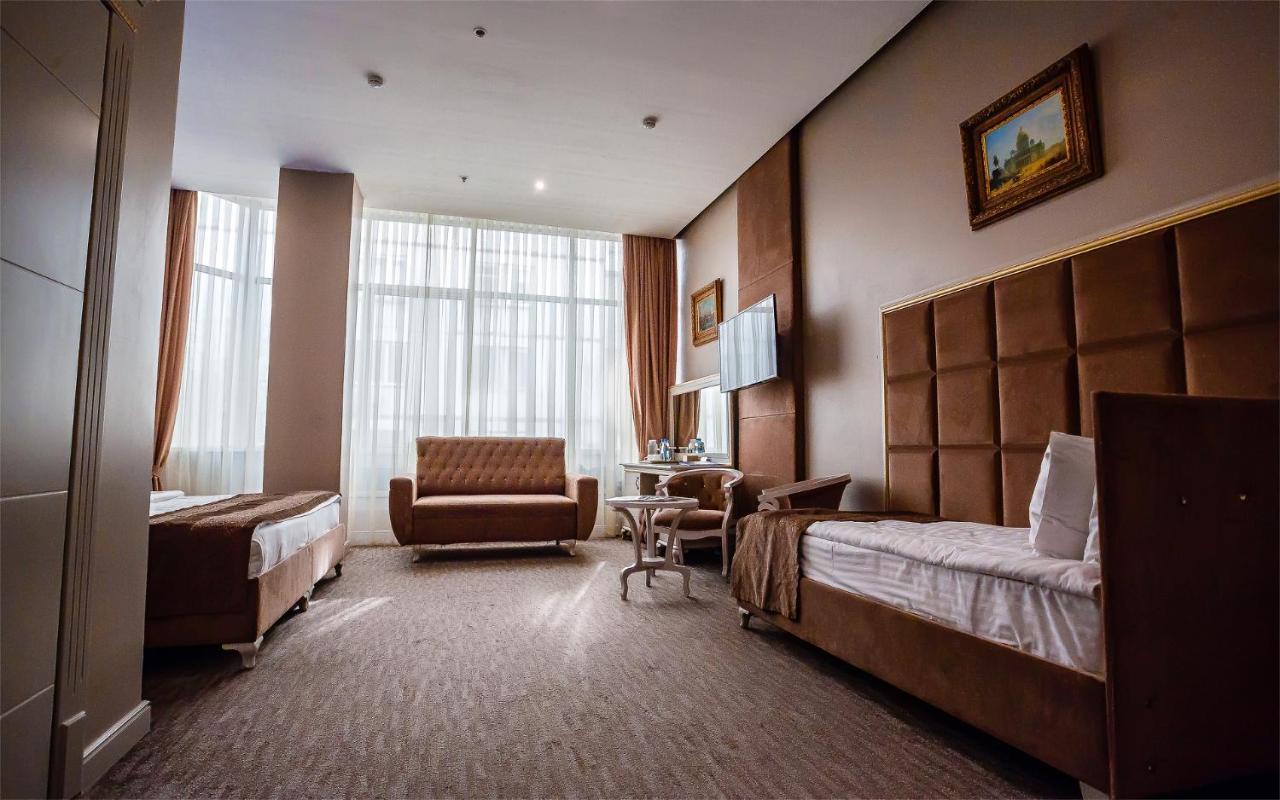 Grand Sapphire Hotel 알마티 외부 사진